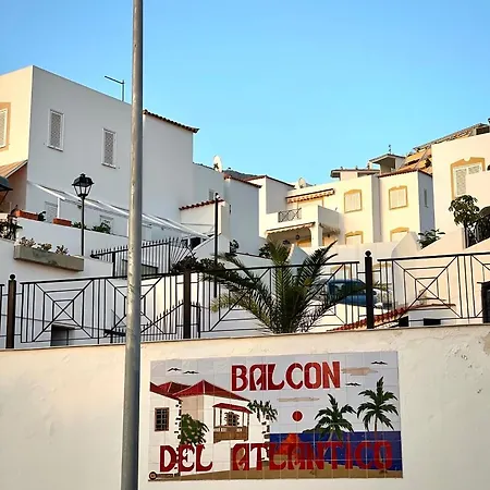 Bellarosa Sunset Ocean View In With Airco, Garage Apartmán *