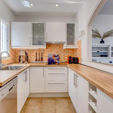 Appartement Bellarosa Sunset Ocean View In With Airco, Garage