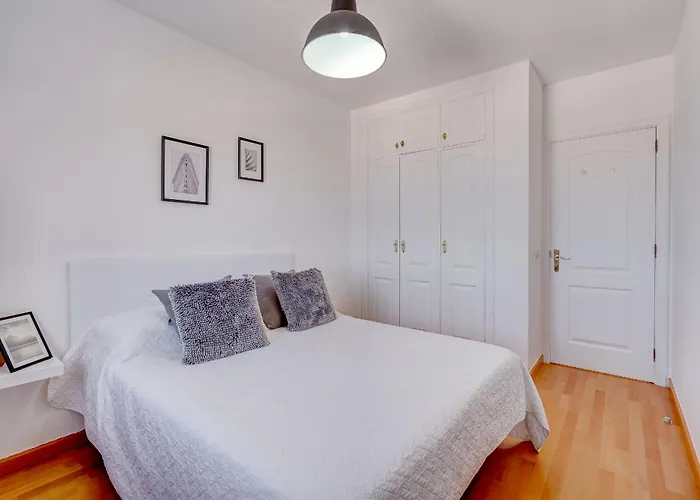 Bellarosa Sunset Ocean View In With Airco, Garage Apartament *